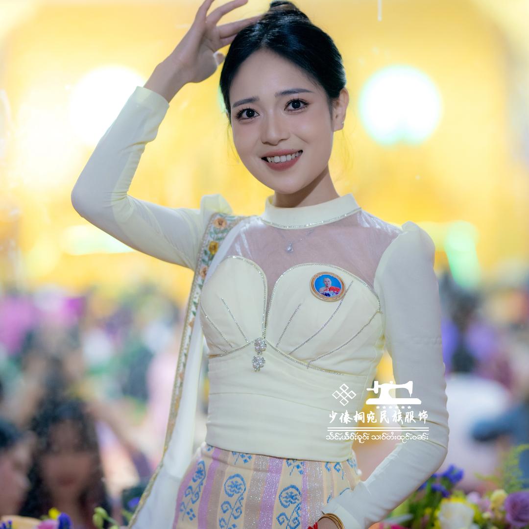 @也嫩