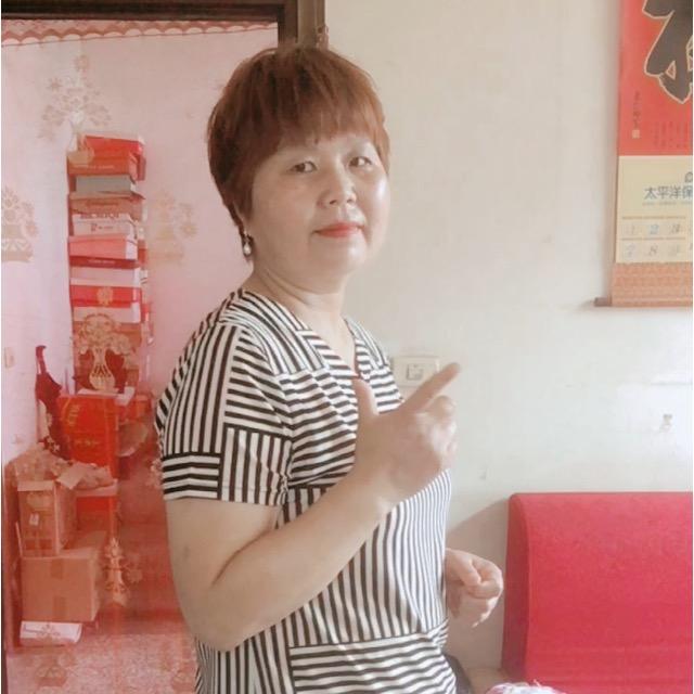 赞柳服装