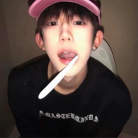 麟迦陽.