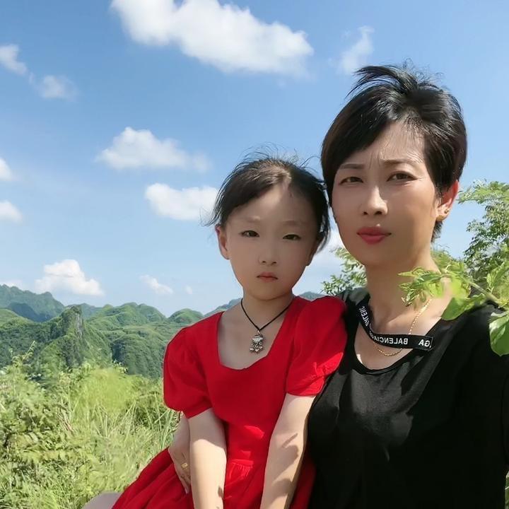 雪儿（单亲妈妈）