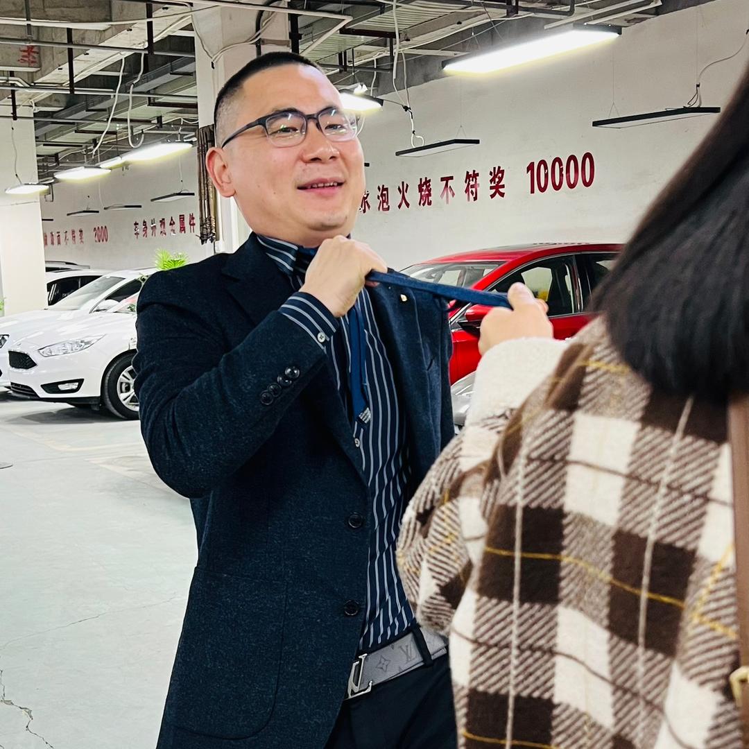 涛媛懿二手车