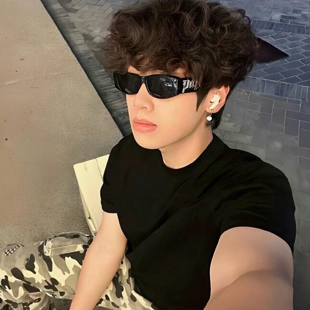 小卷JuAn