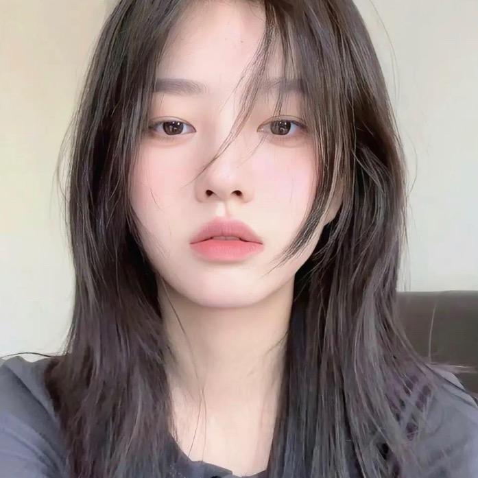 茵茵小个子