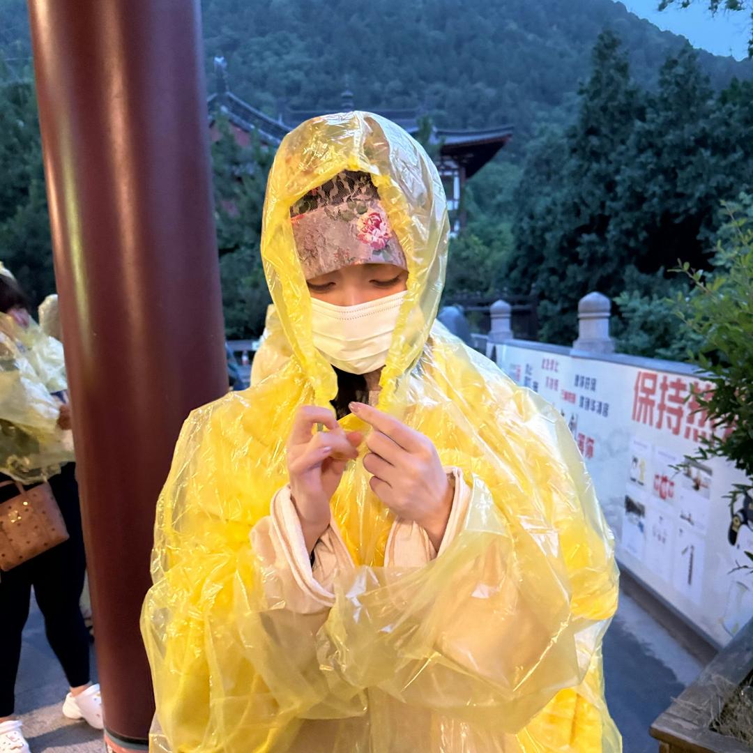 绕地球一周