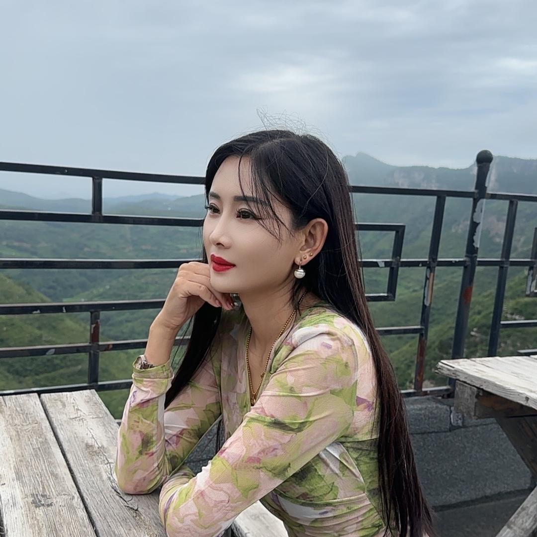 青州义乌梦巴黎女装