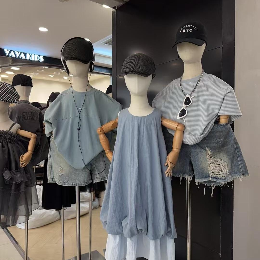 @馨馨（欧尼）