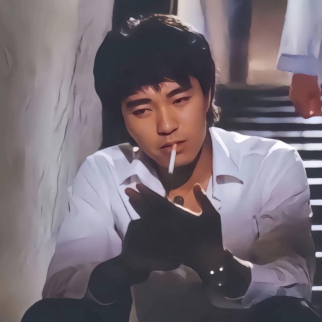 龍哥 ꧁꧂