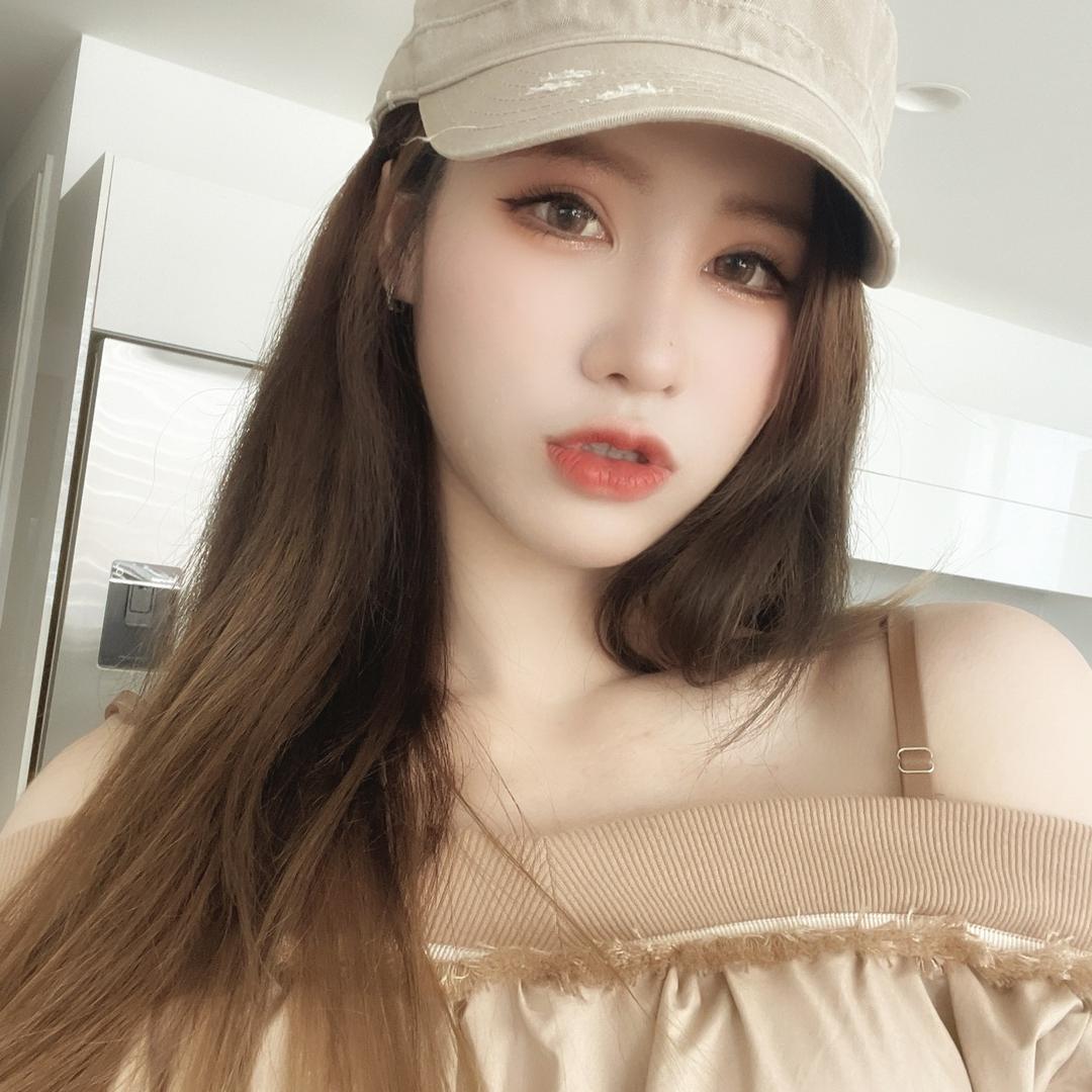 陈不辣_CaraChen