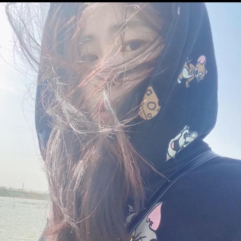 闫闫