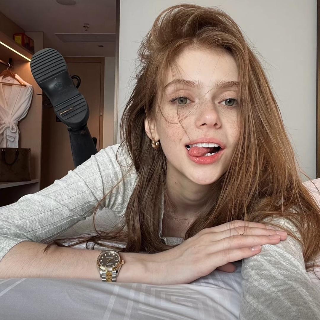 @Nana