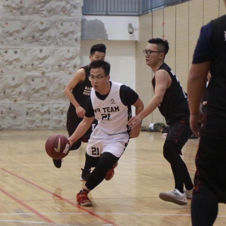 土豆爱看球🏀