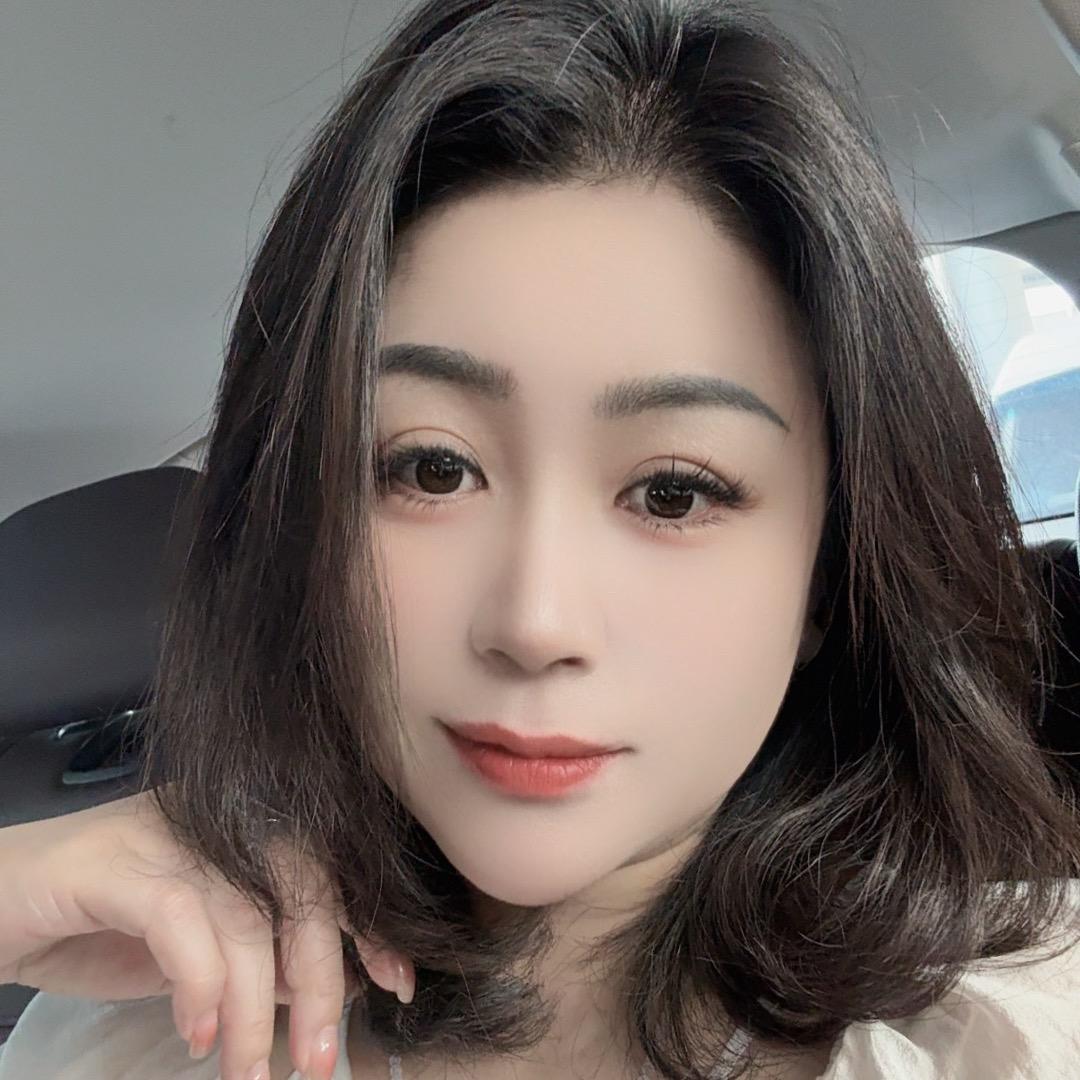 伊伊💃