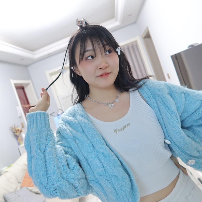 丛小柒