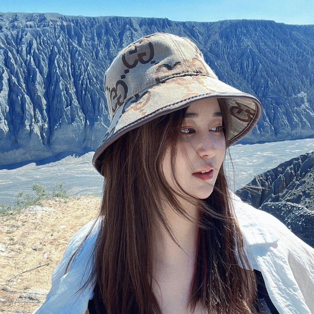 娜  💟ʕ•̫͡•ʔ
