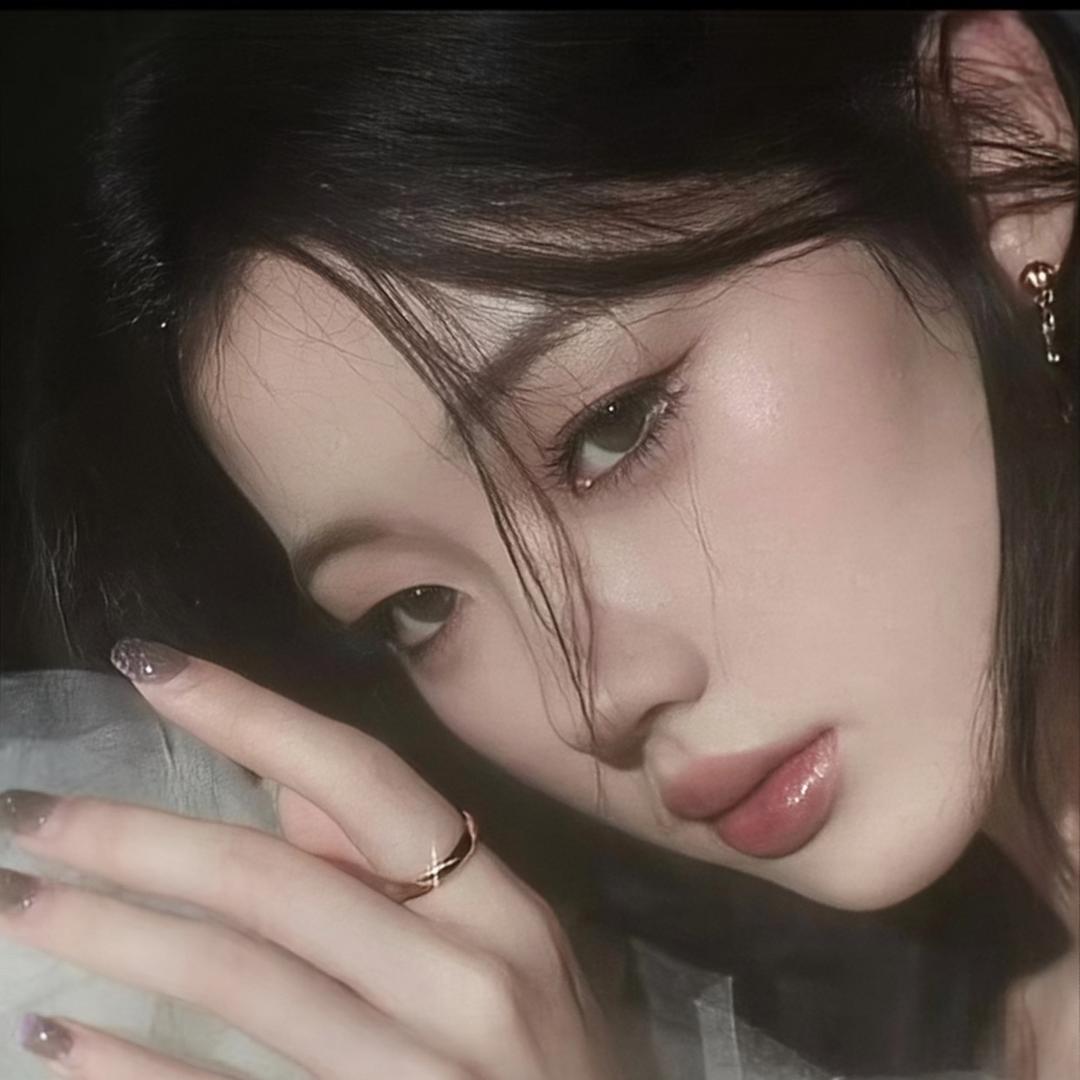 小妖❤️爆爆