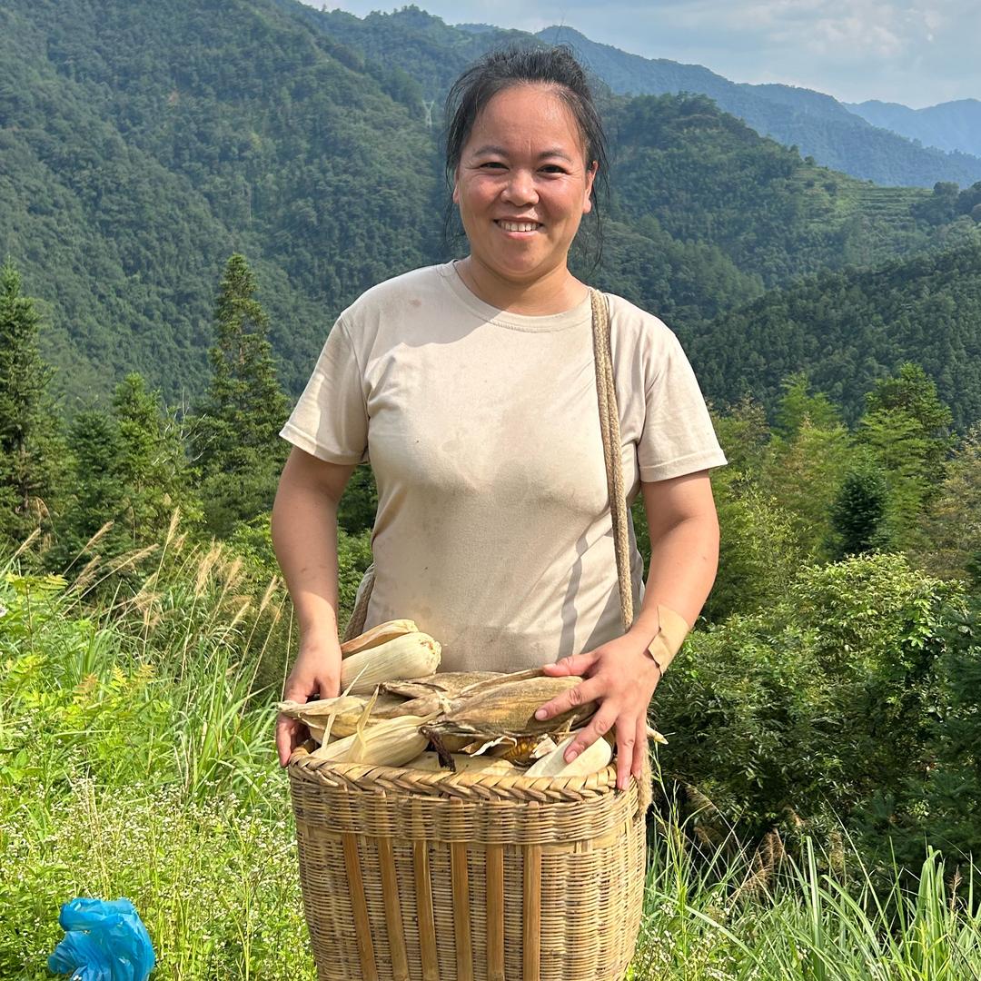 东江湖山里人阿菲