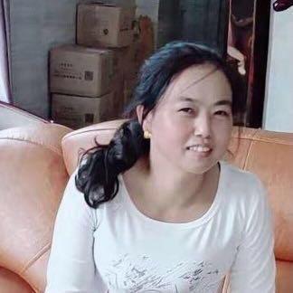 黄以荣