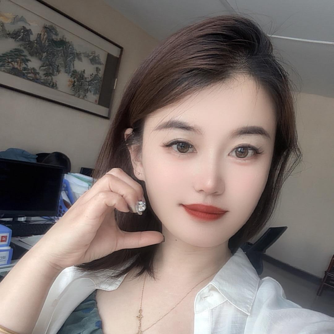 我是菲菲吖