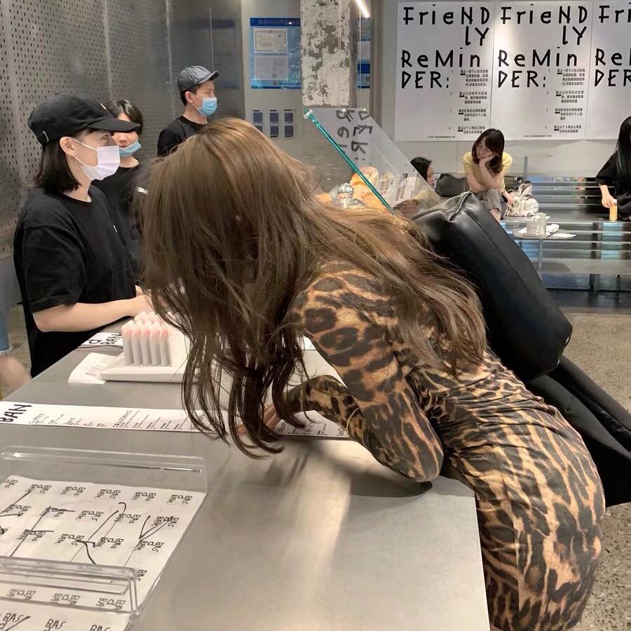 妖娆