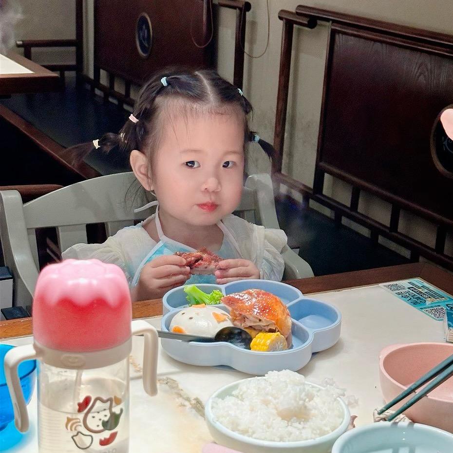 小郑吖
