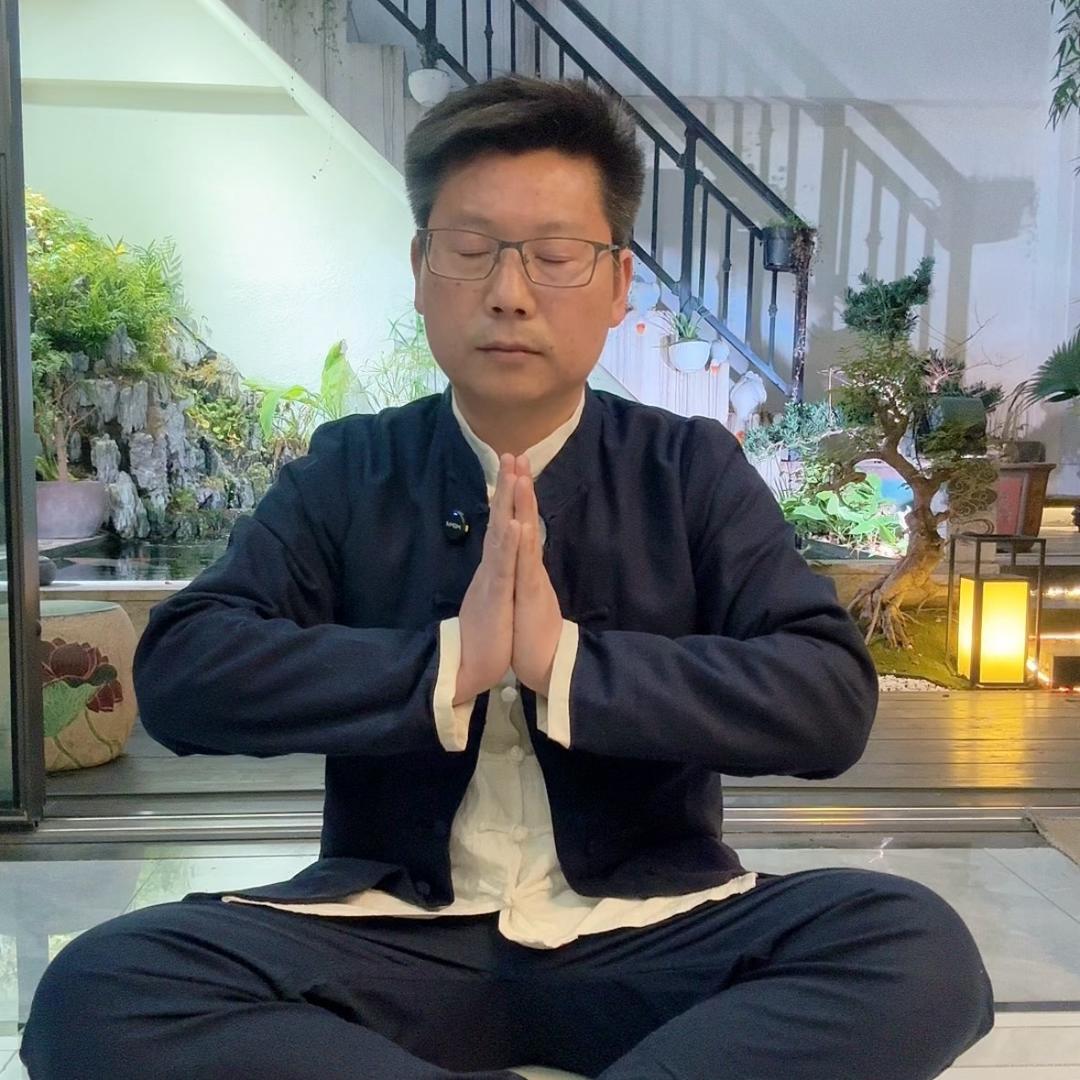 行者张清