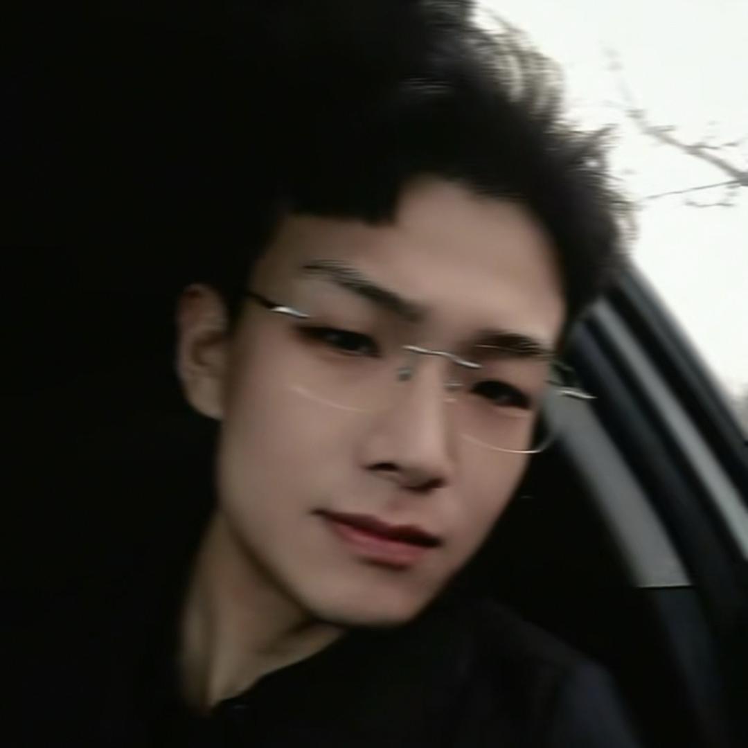 迈男✨