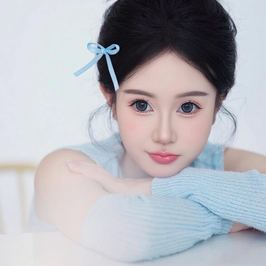 刘芬芳.