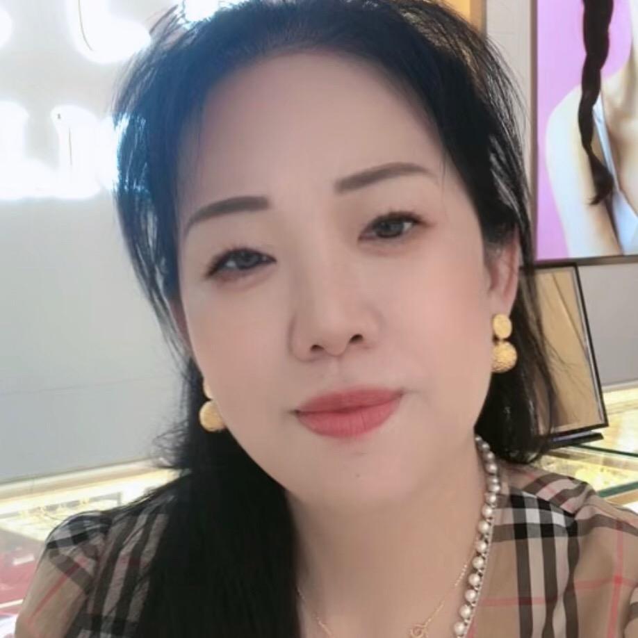 姓黄名金
