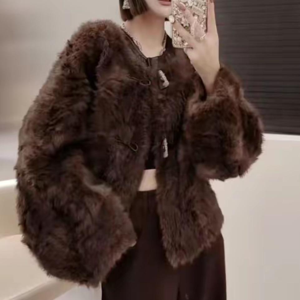 貂淼淼1999