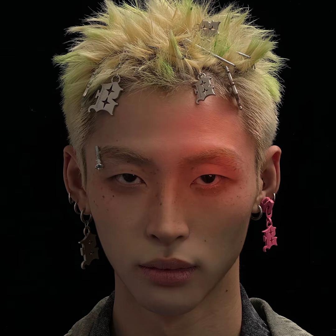 黑航仔