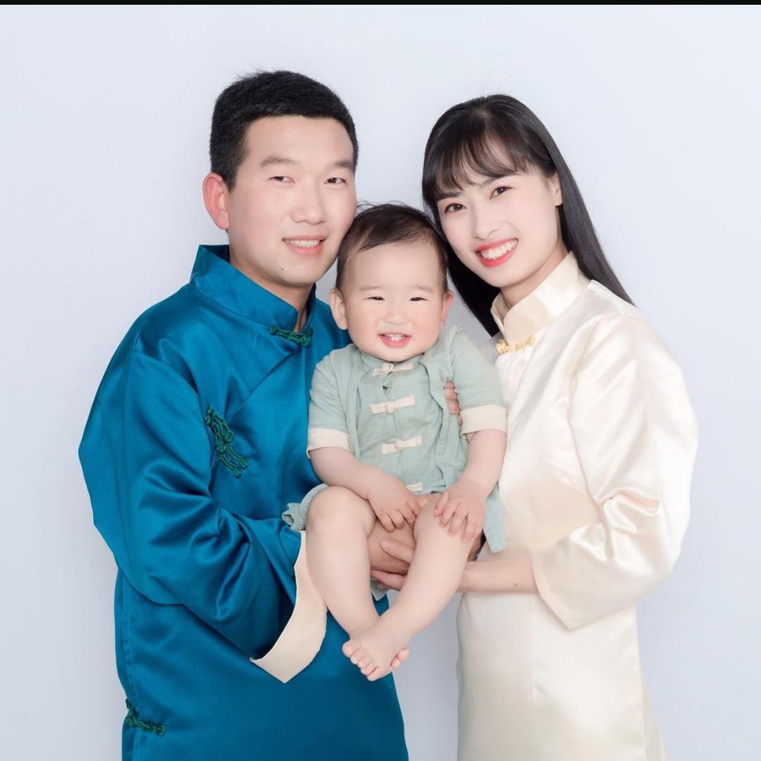 豫见李小忆