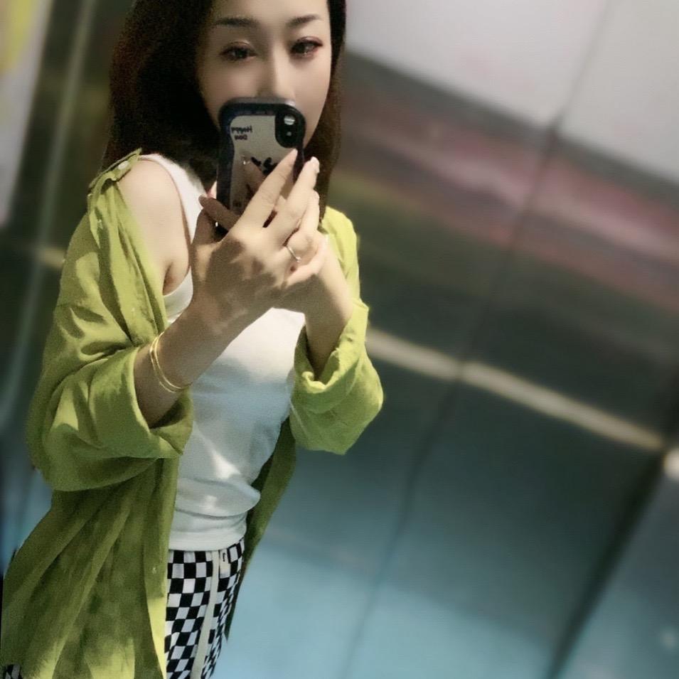 倩倩茜茜🍻