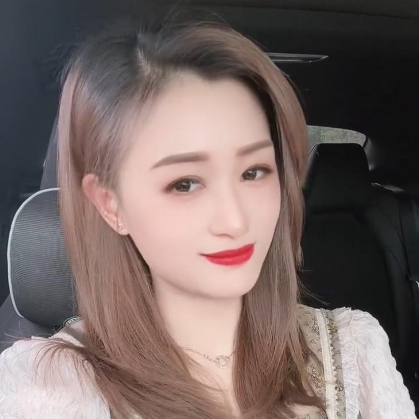 小小雅（尊师鸭哥）