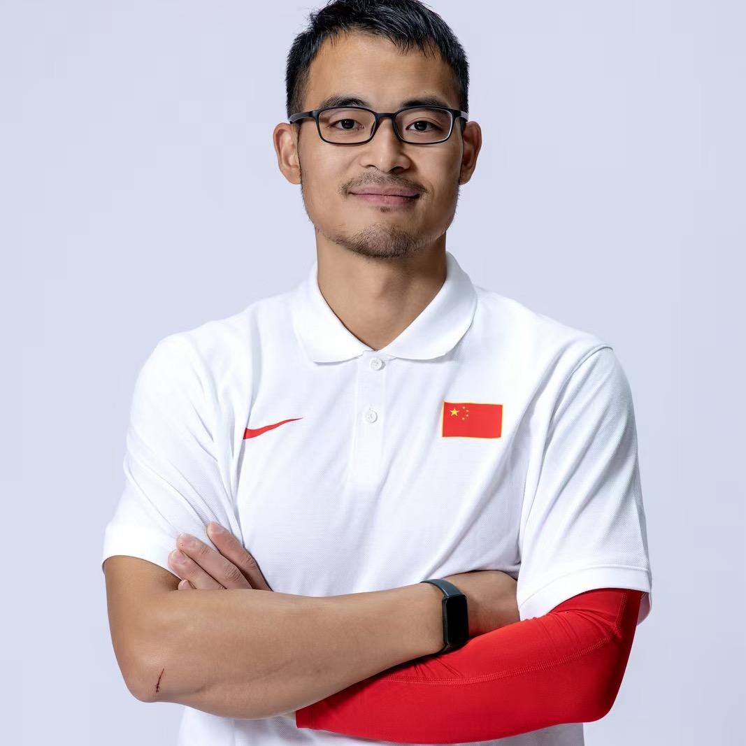 体能训练师周翼