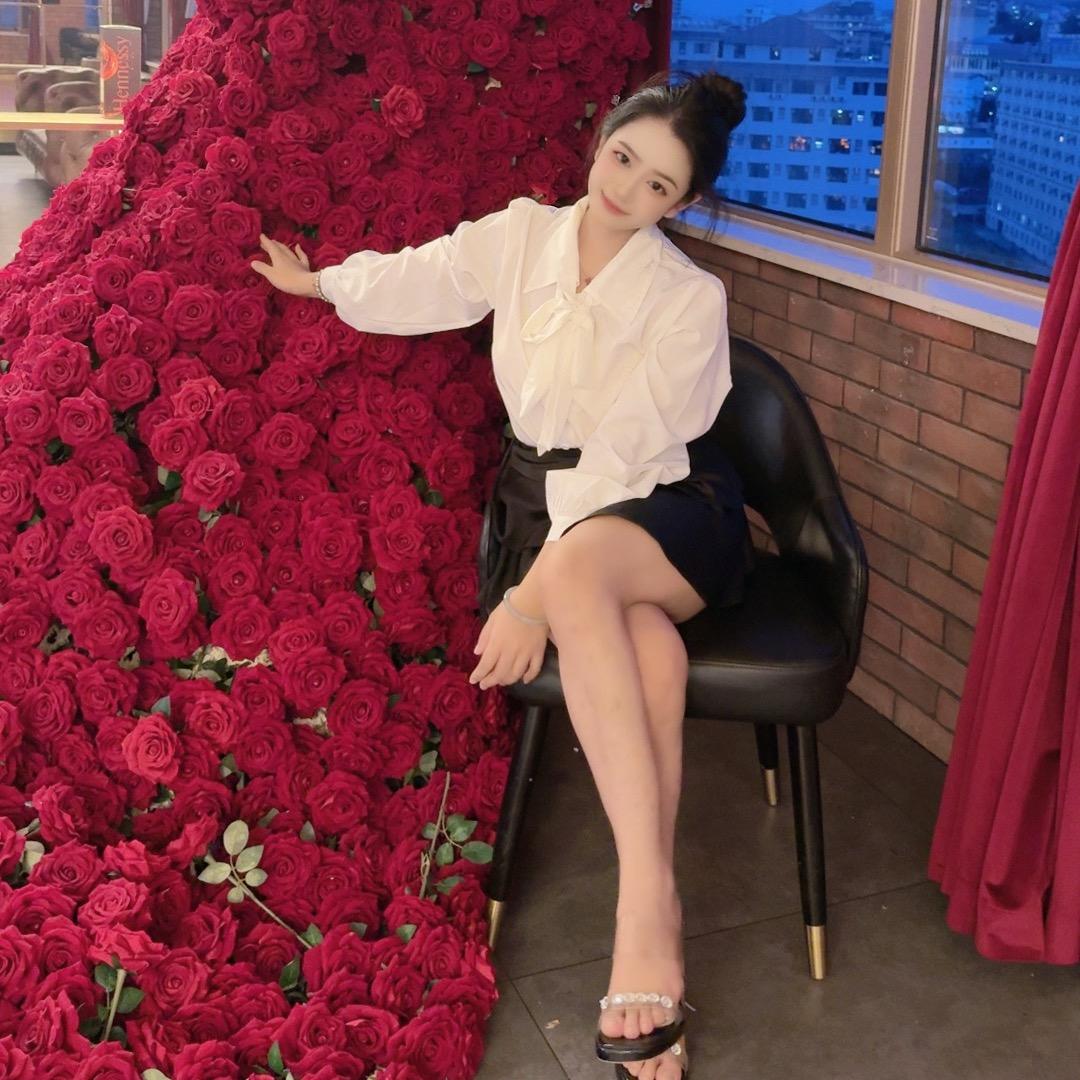 黑美人🌸