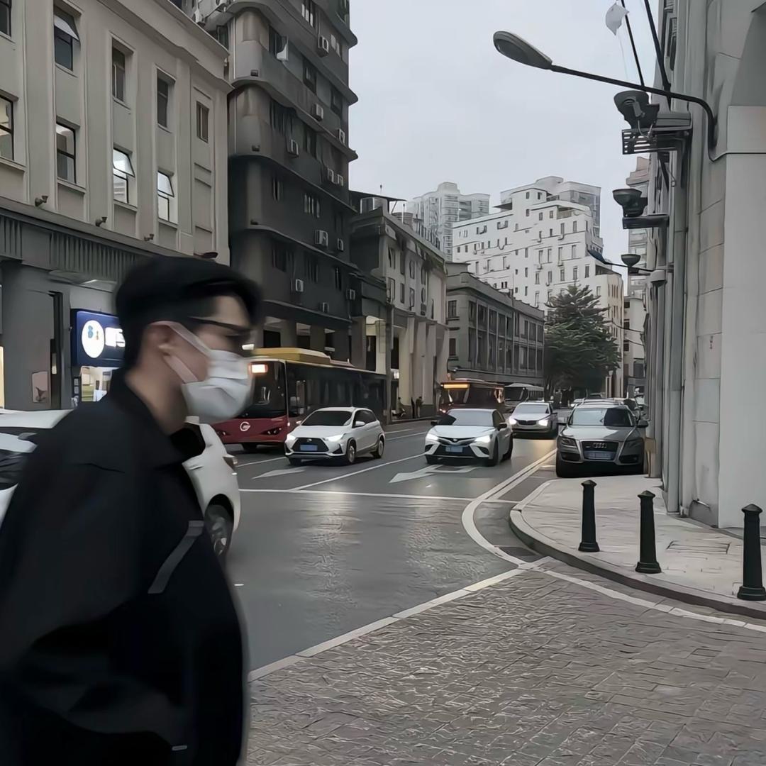 张凡