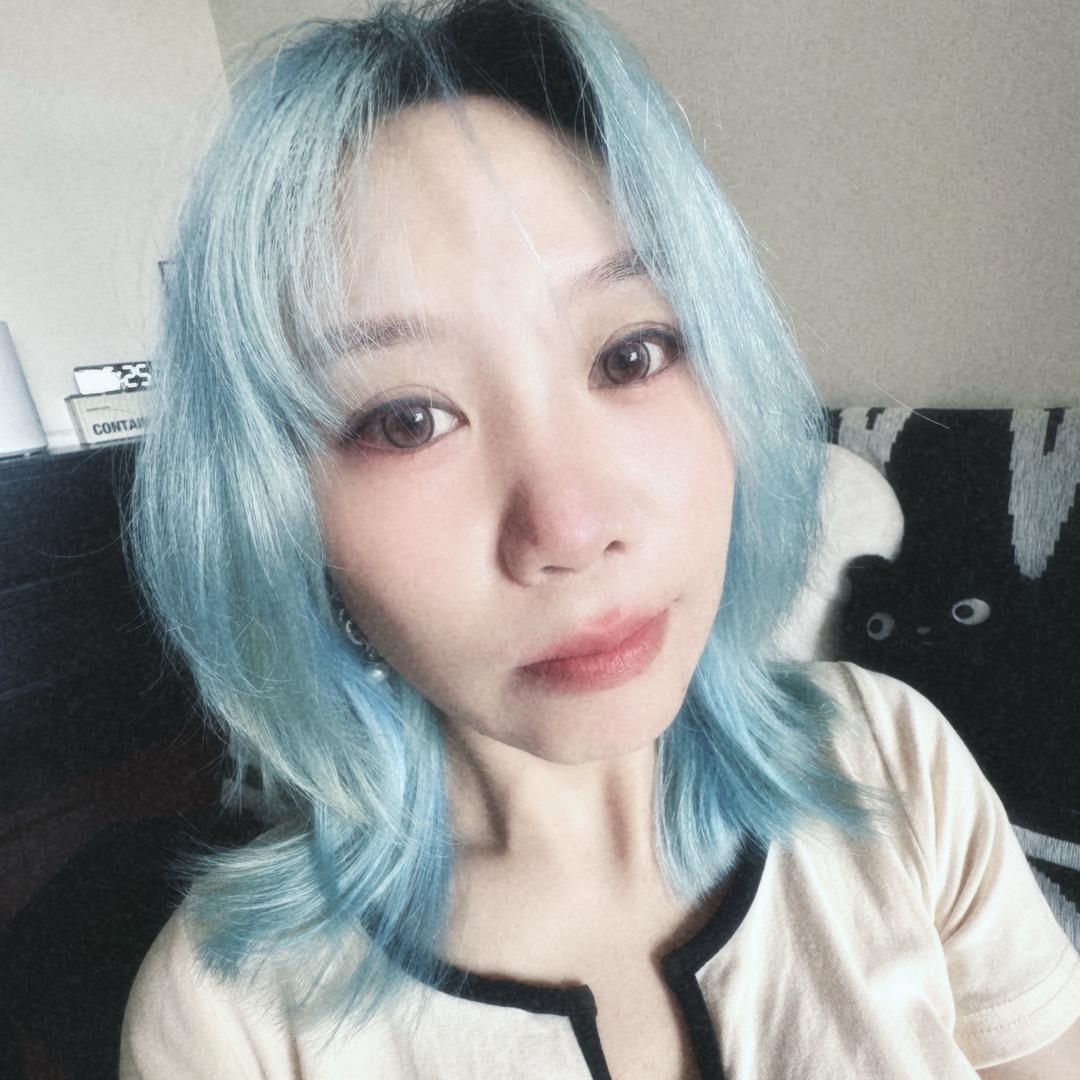 周羿忛