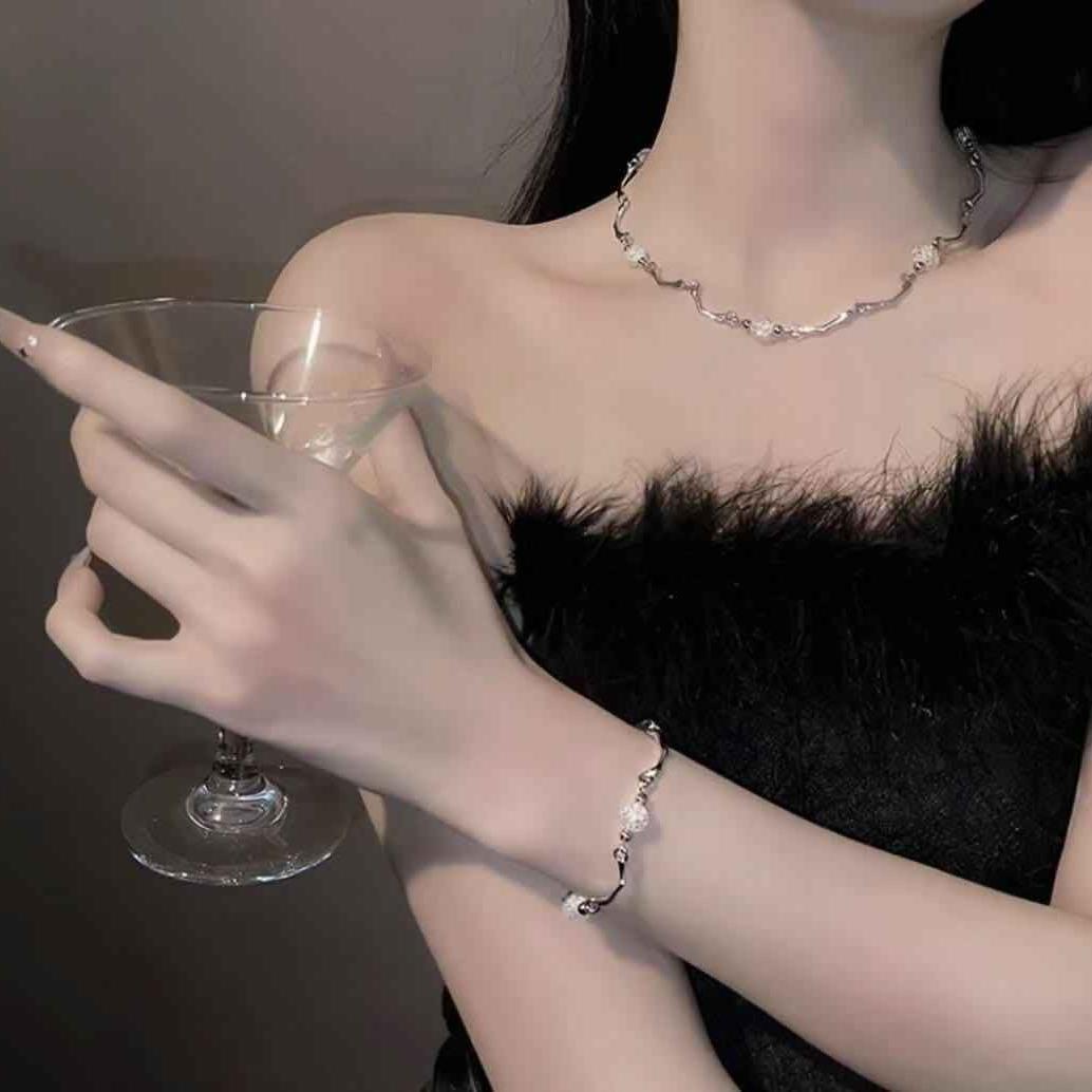 清荷女士护理店