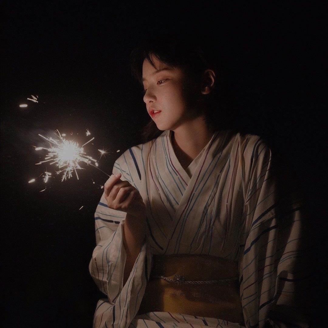 偷吃一口炸鸡