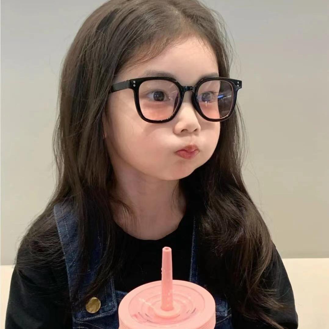小万万🙊