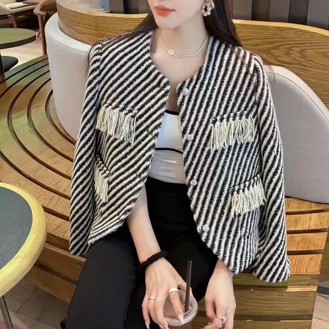 美衣飞阳服饰店