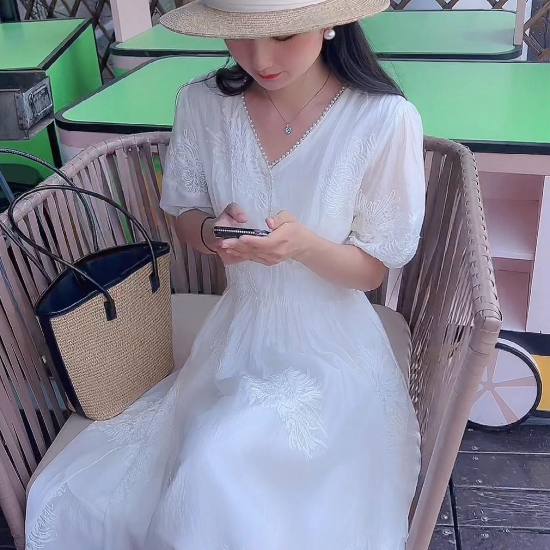 赞允服饰