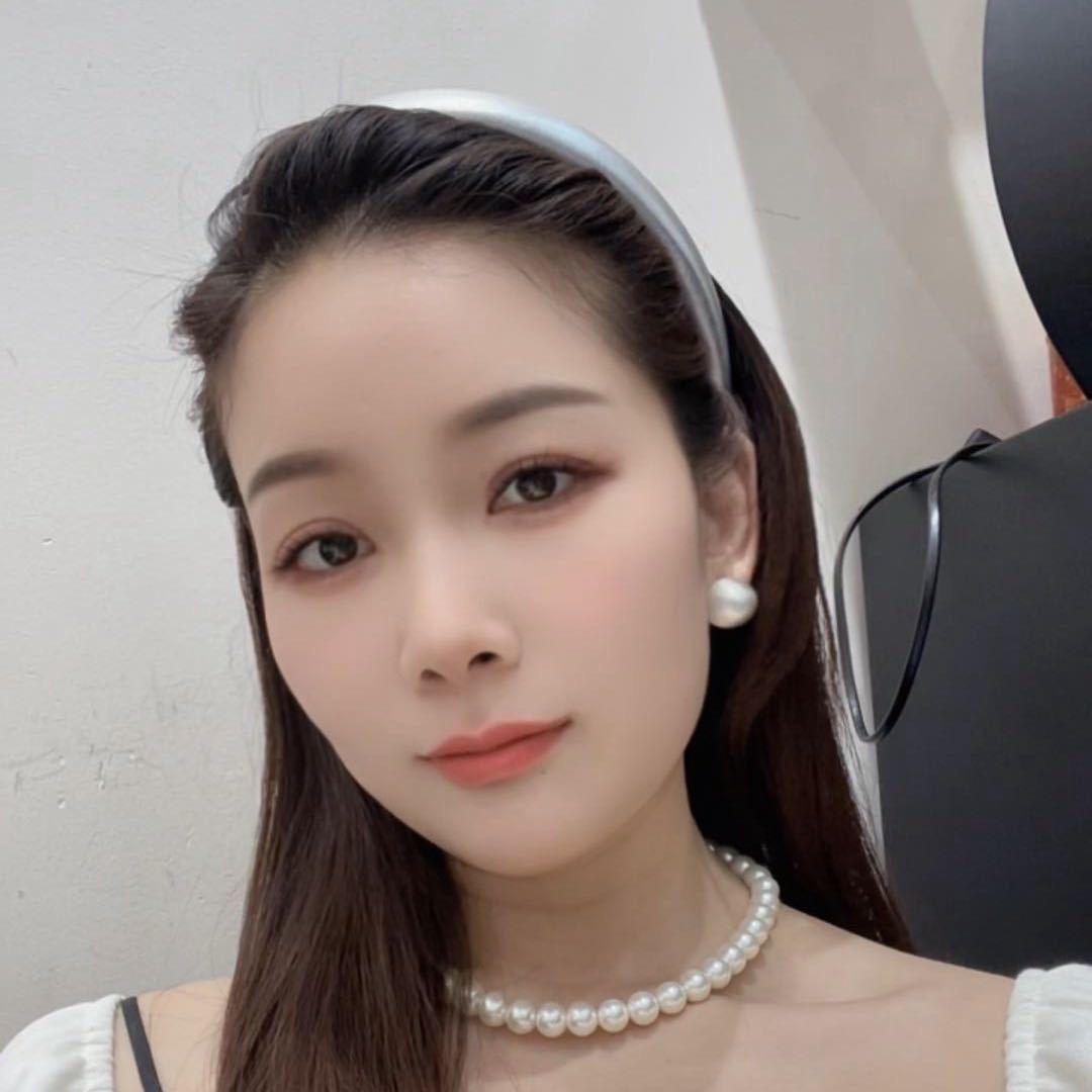 上高县交通路意外金喜女装