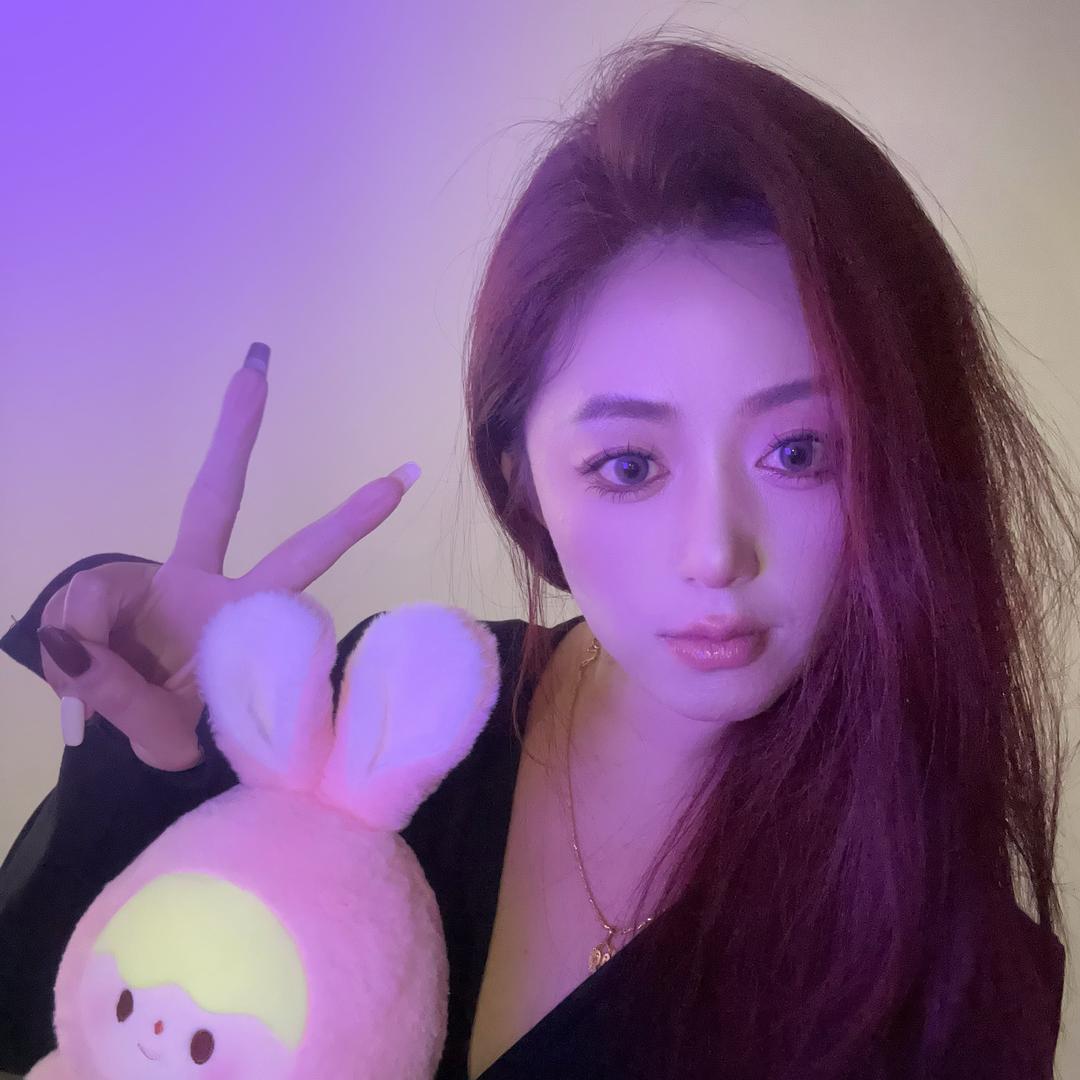 香 香👑