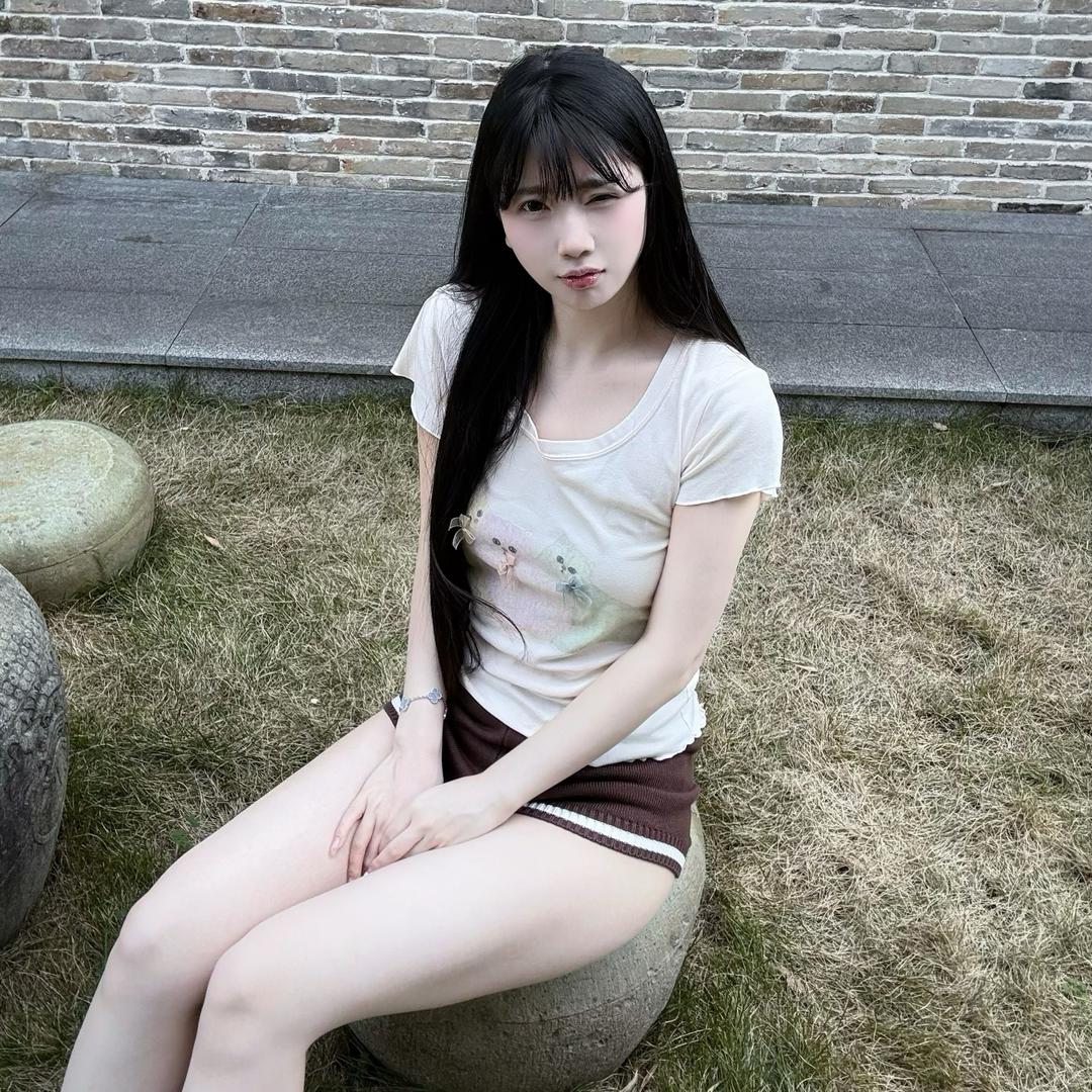 Acuc尾巴藏好喽💗