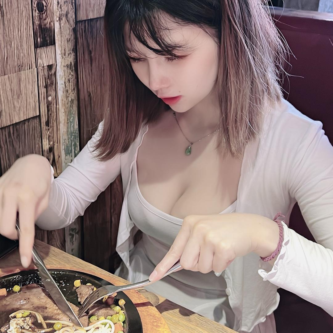 娇妻少妇