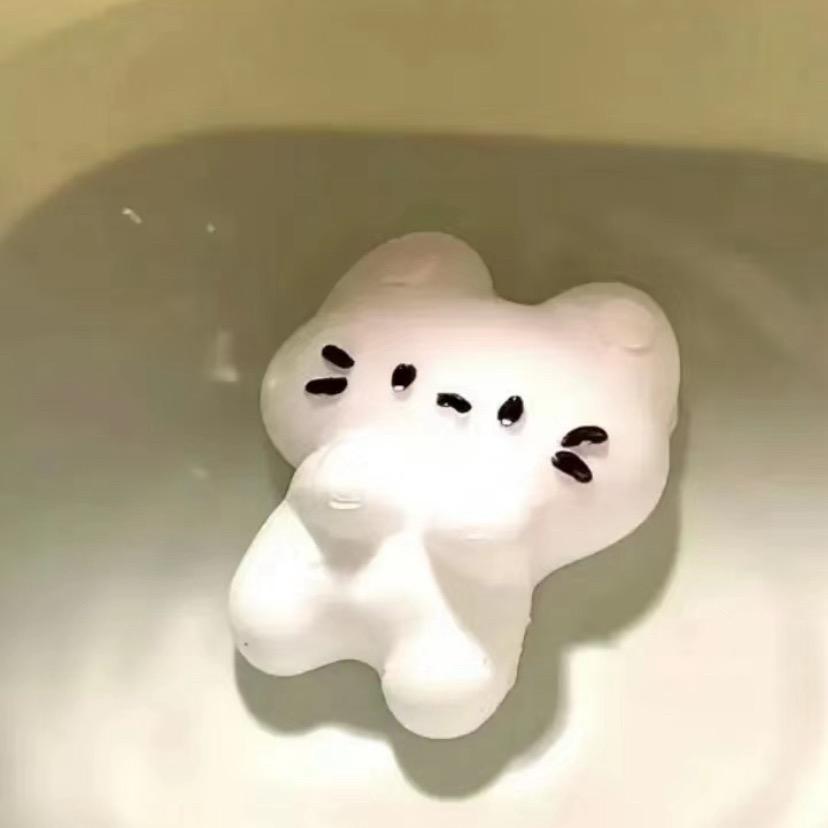 悦悦的月.