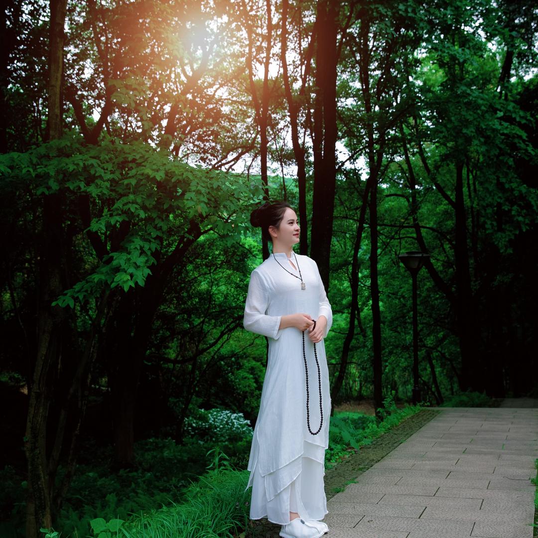 普陀晨慧小师妹