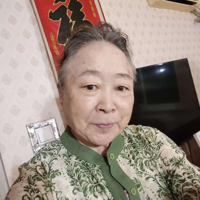 安春英1951.