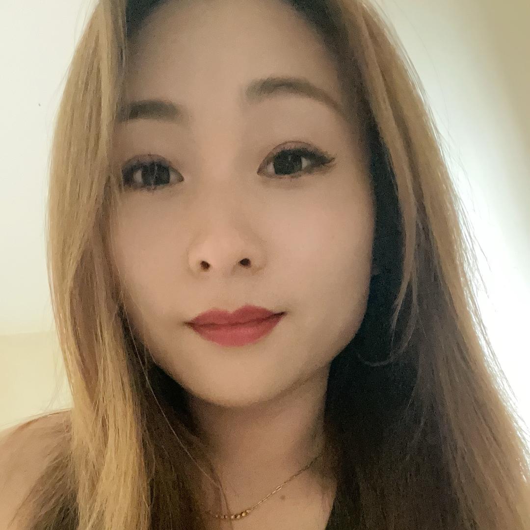 花小鹿🦌鲜花 燕儿